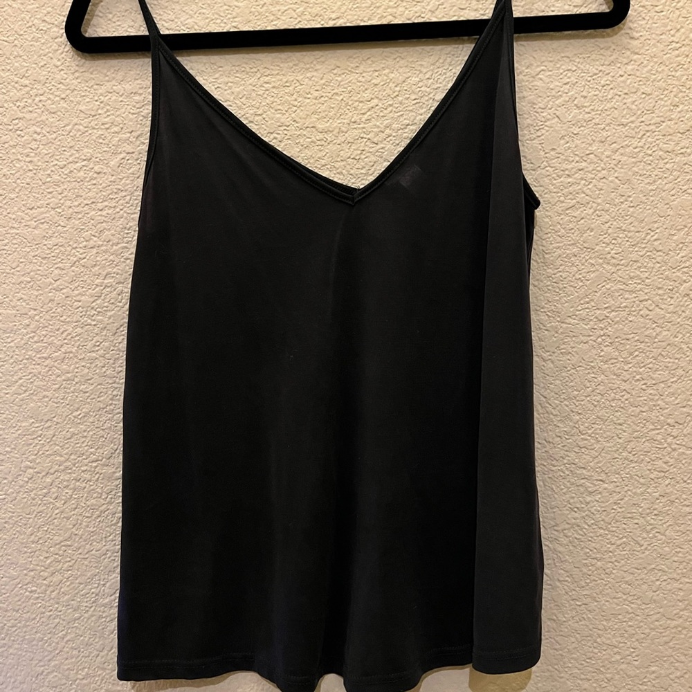 BP | Black V-Neckline Flowy Tank Top